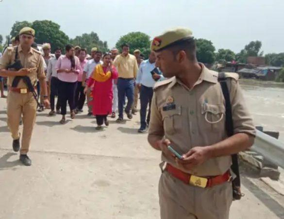 unnao-dm-took-stock-of-the-flood