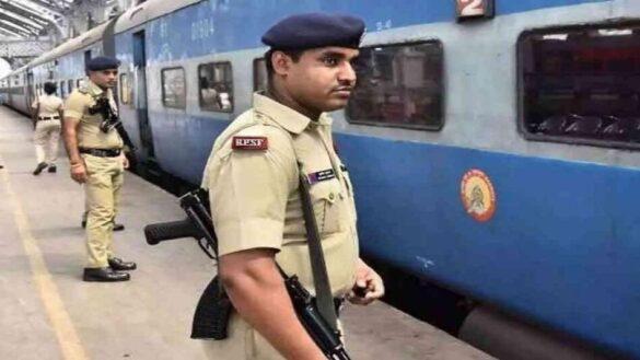 kanpur-tight-security-regarding-rpf-recruitment-exam