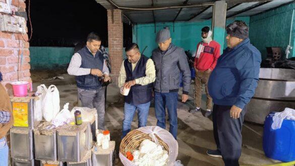 bulandshahr-factory-manufacturing-adulterated-milk-cheese-busted